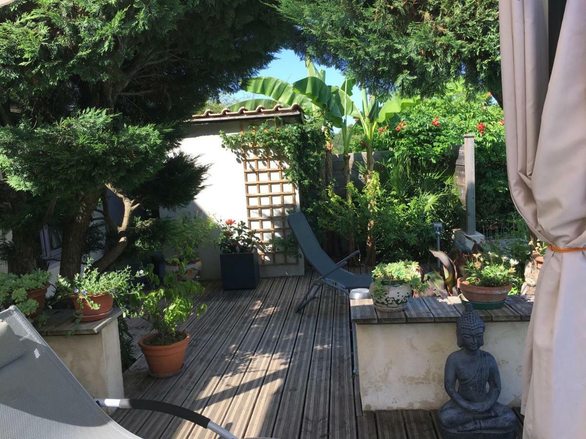 Soleil Lotus Apartment Saint-Hilaire-de-Brethmas ภายนอก รูปภาพ